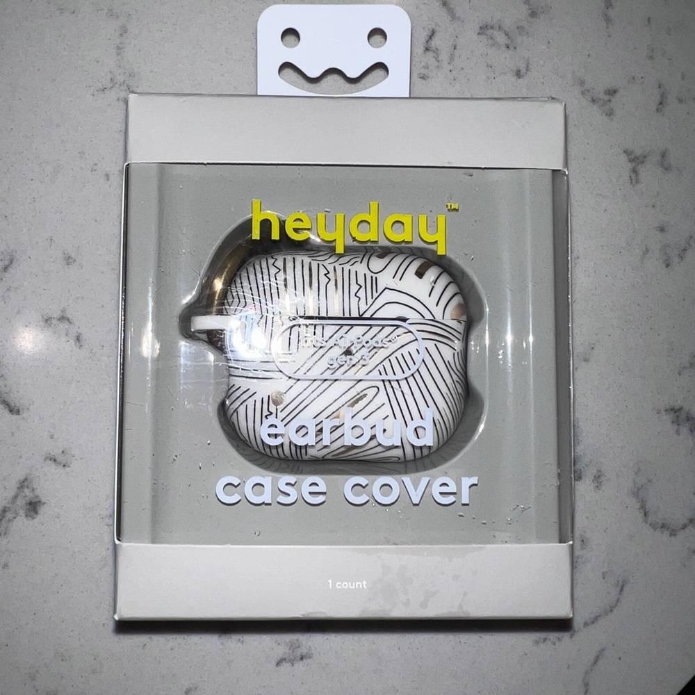 Earbud case